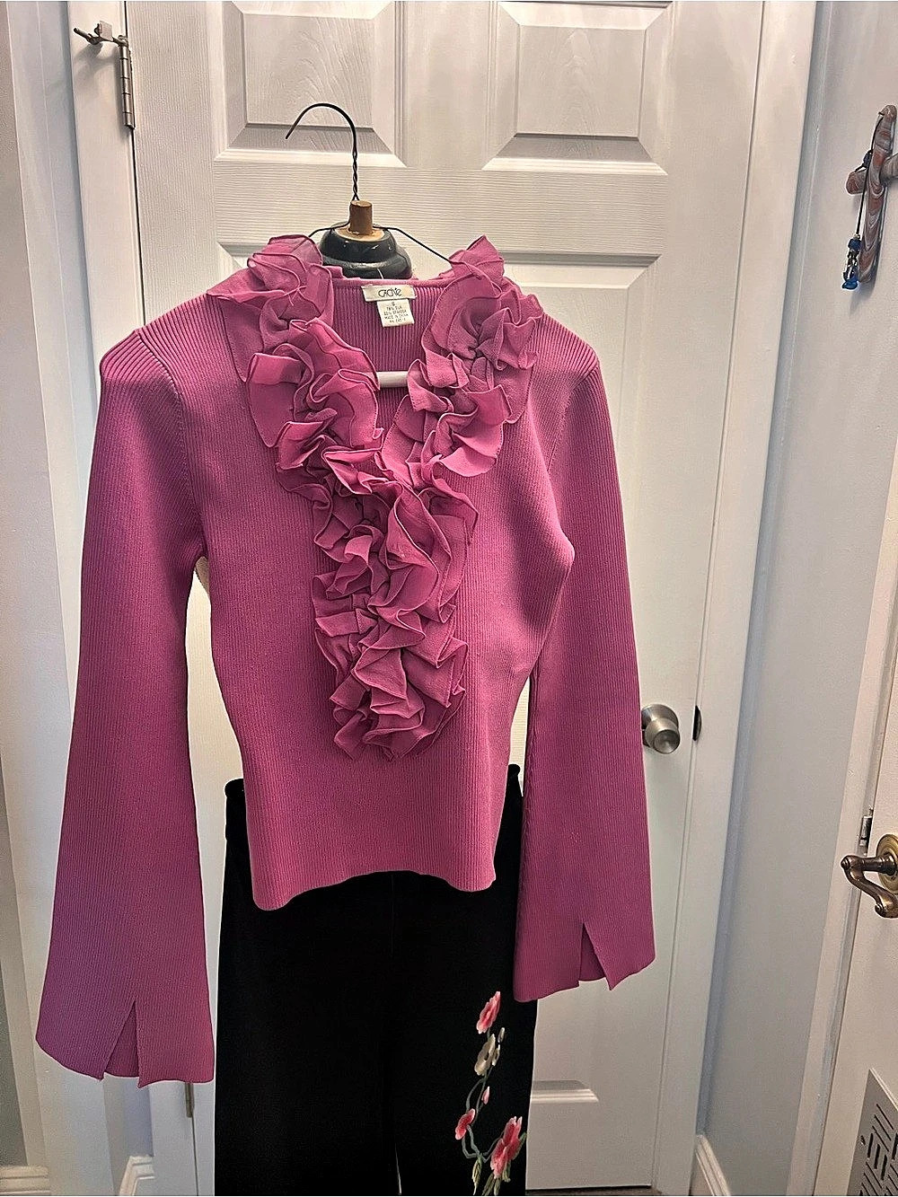 CACHE Pink Ruffle Sweater Size Small